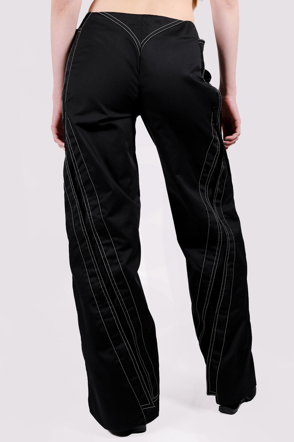 CLASSIC TWISTED SEAM PANTS