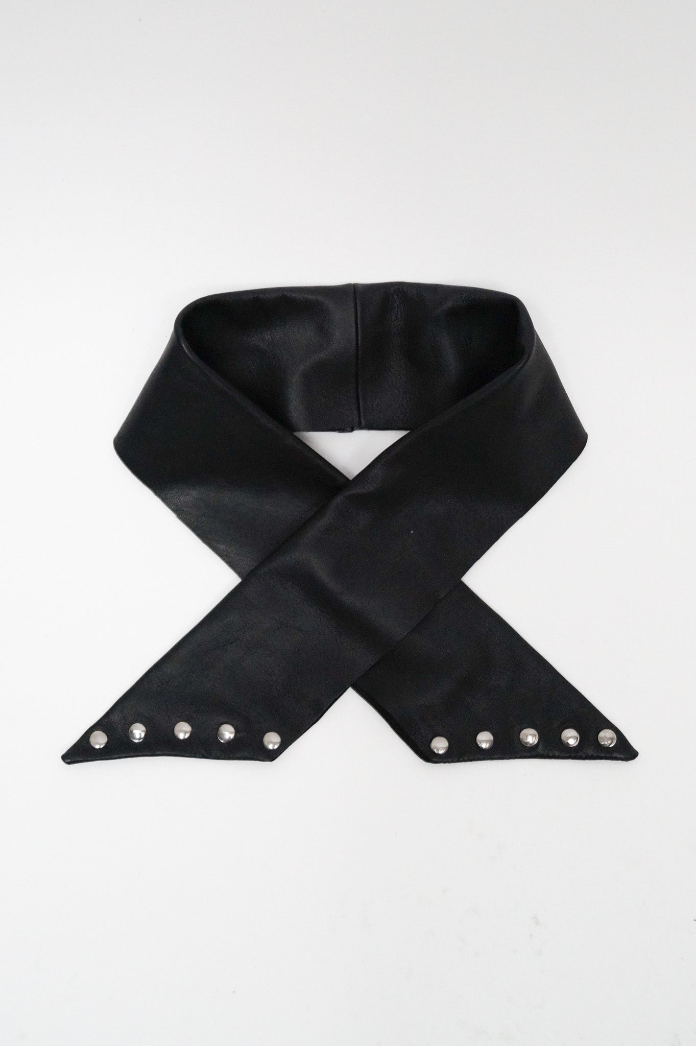 RIVET LEATHER SCARF