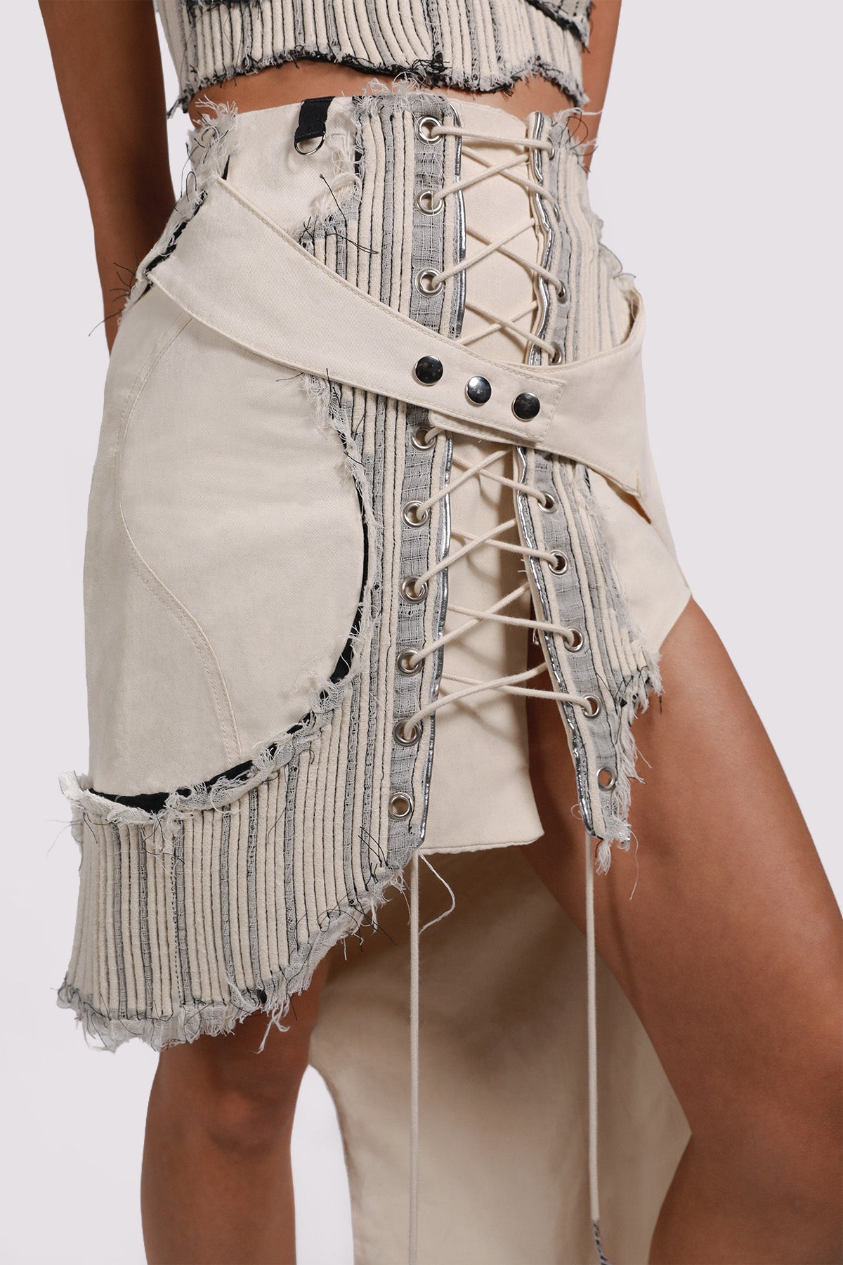 RIBBED STRINGS SKIRT