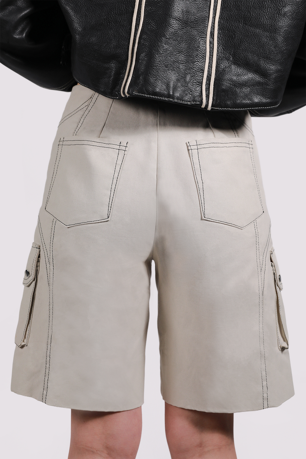 POCKET LINE SHORTS