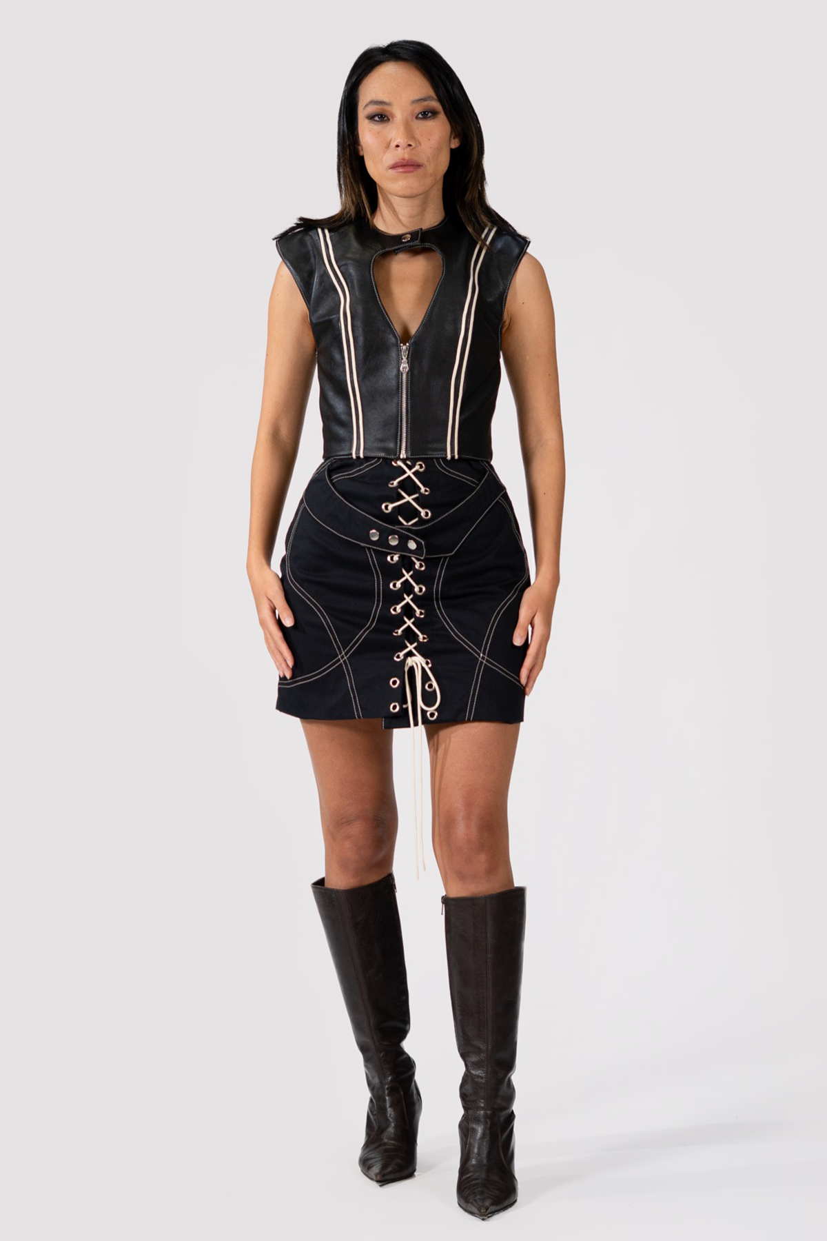 CURVED SEAM SKIRT