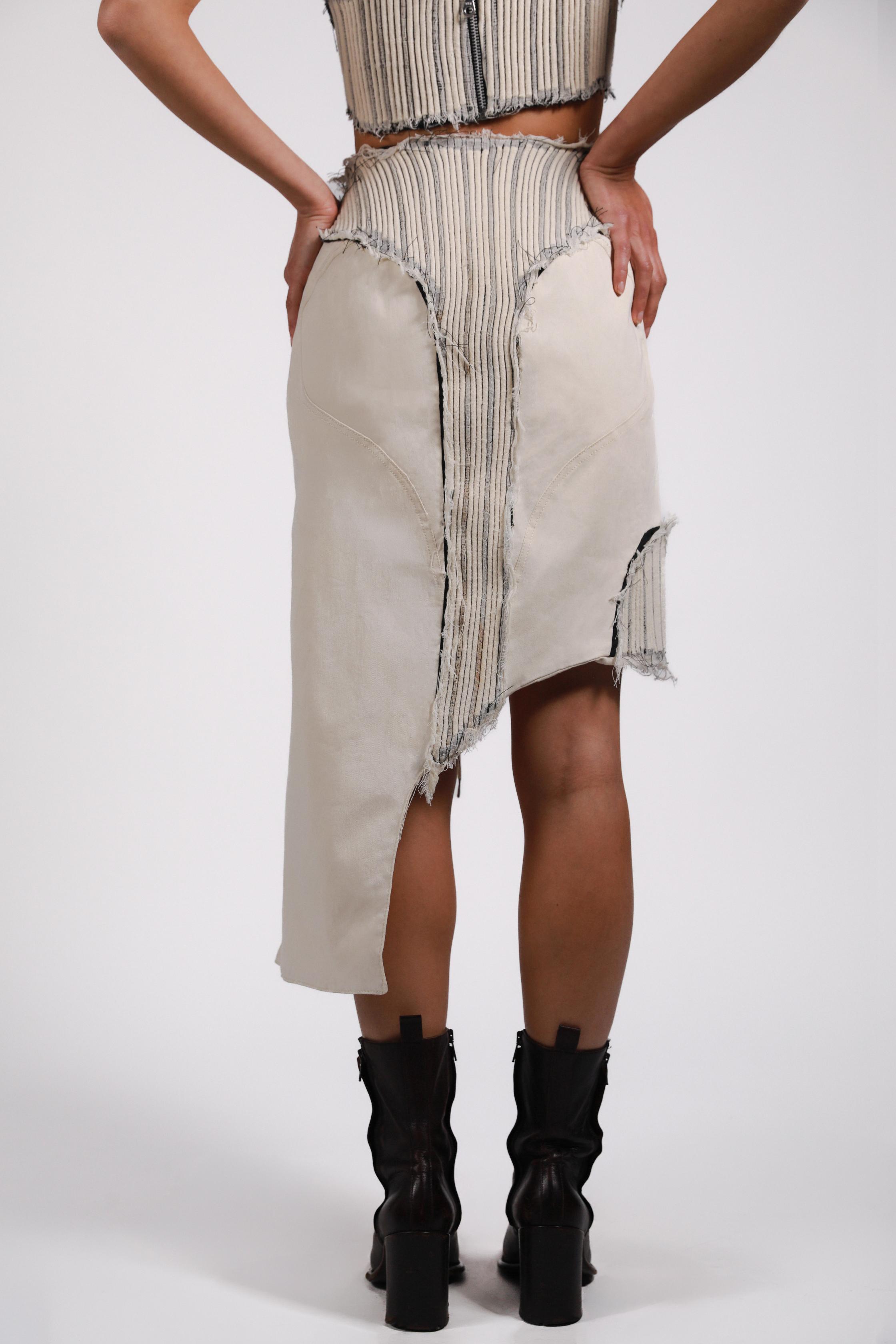 RIBBED STRINGS SKIRT