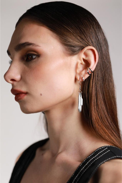 CHAIN EARRINGS