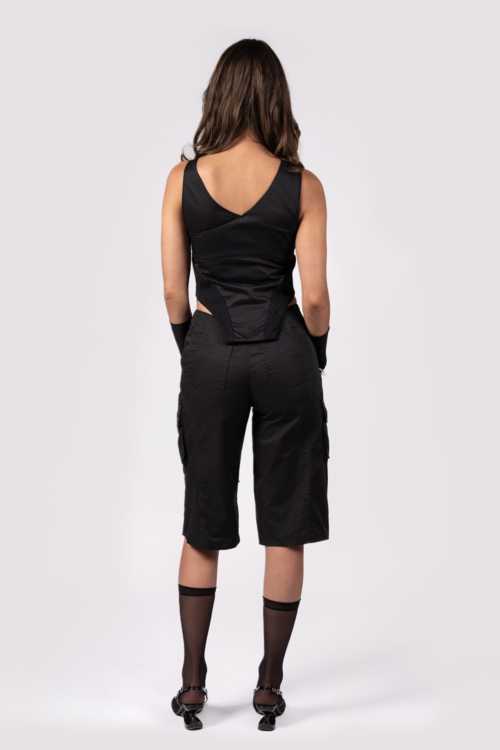 LONG POCKET LINE SHORTS