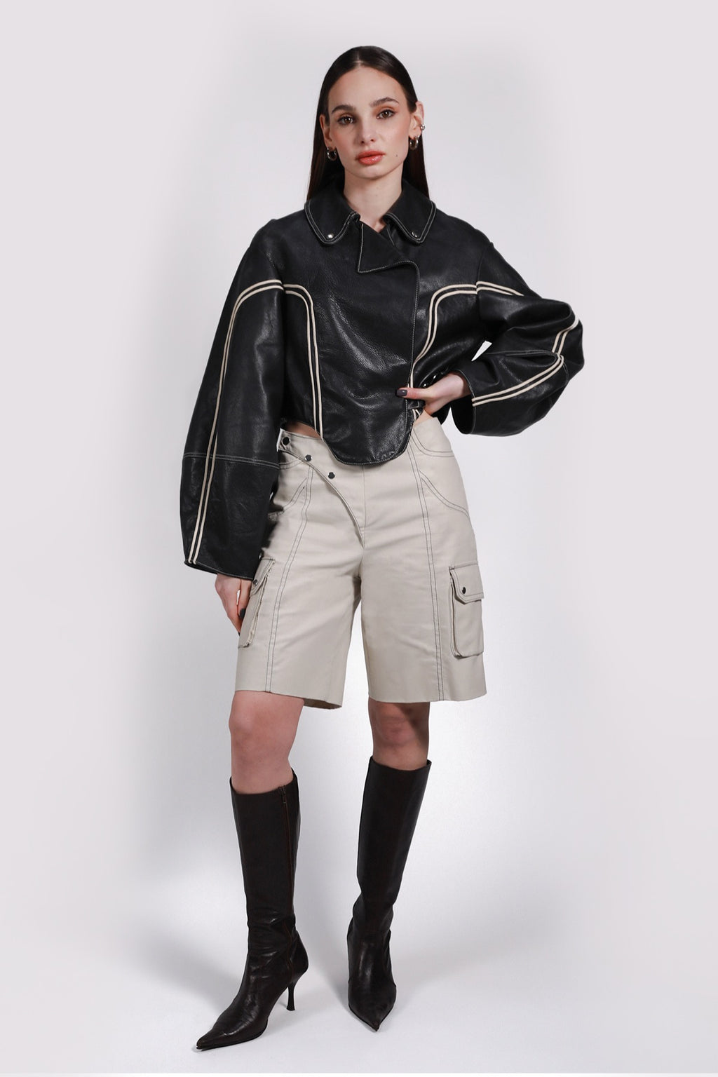 POCKET LINE SHORTS