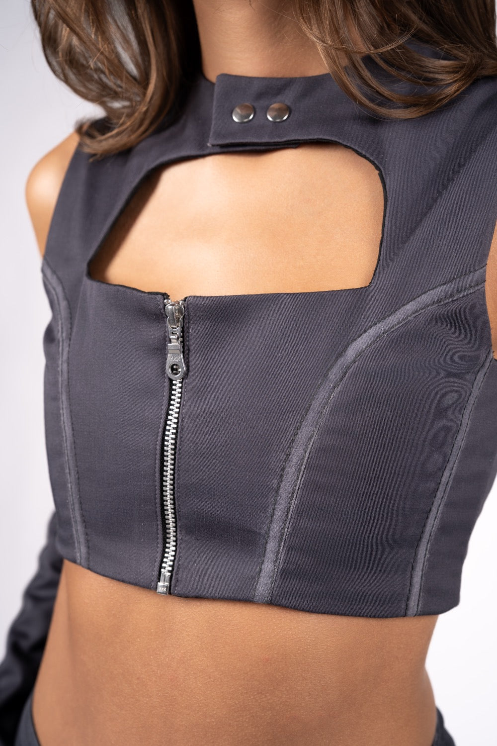 DISTRESSED CROP TOP